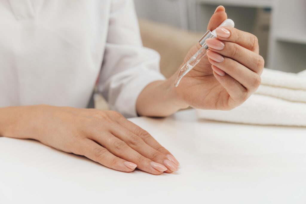 healthy-beautiful-manicure-oil-treatment