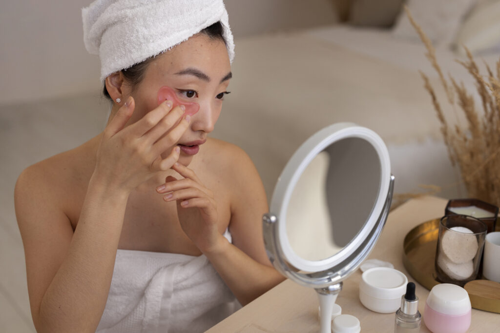 korean-woman-doing-skincare